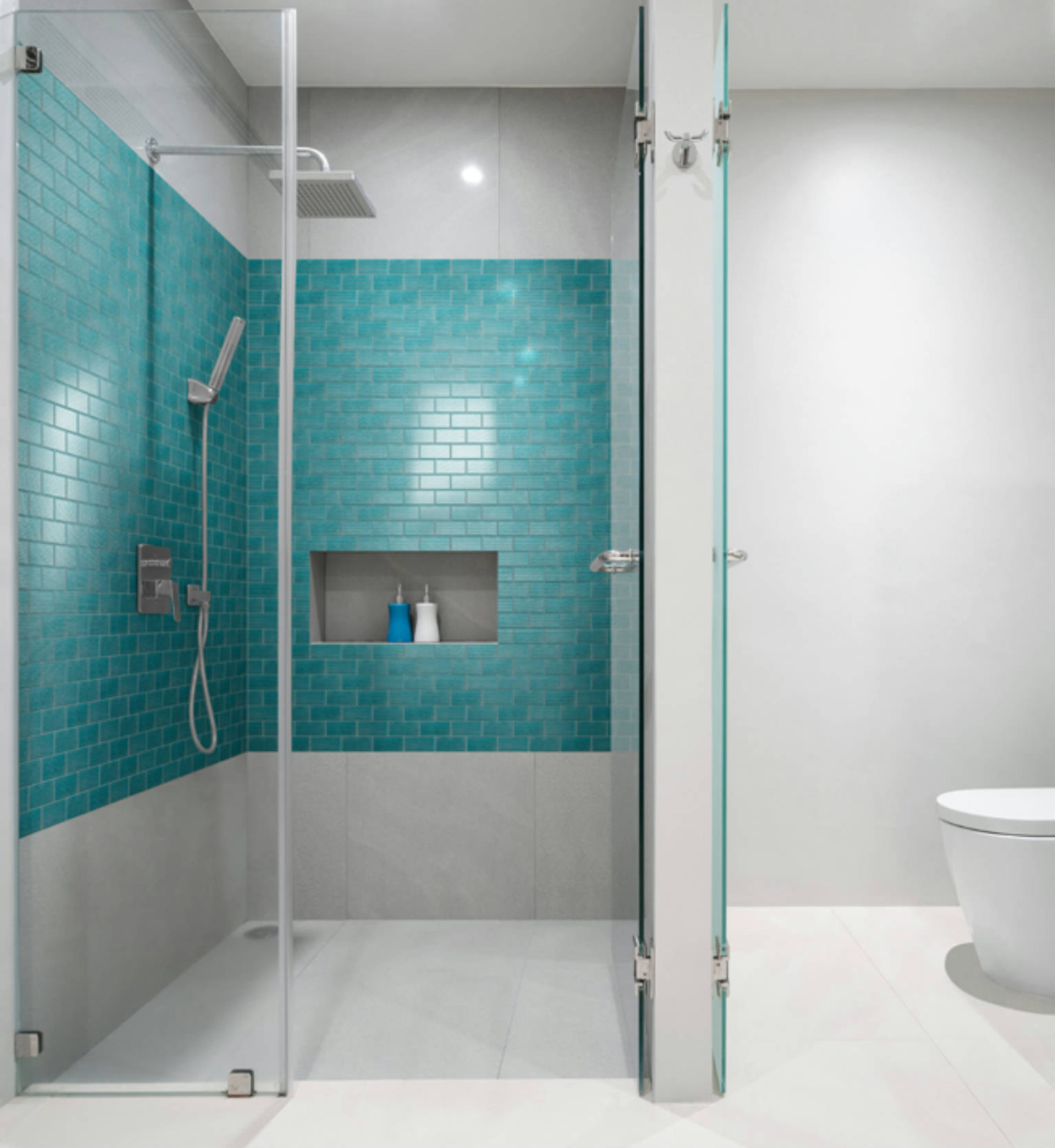2 | Alita Tile