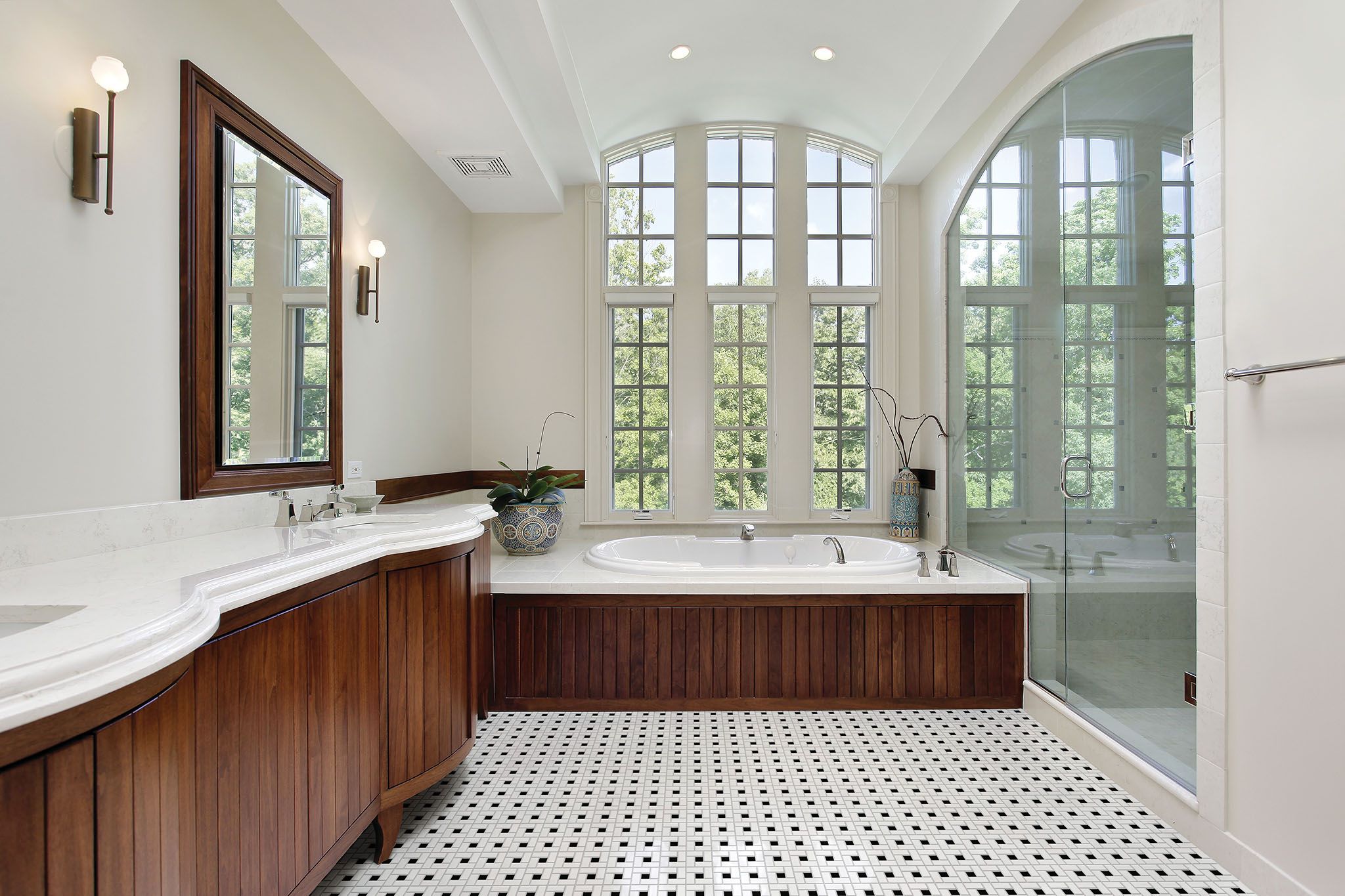 Traditions White W/Retro Black Matte Basketweave Mosaic | Alita Tile